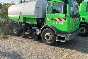 Balayeuse renault benne SEMAT